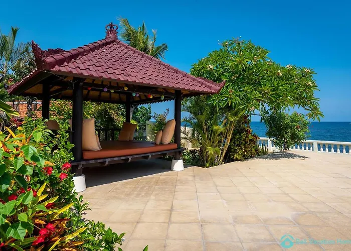 Beachfront At Lovina 10p, Pool, Bbq Villa *